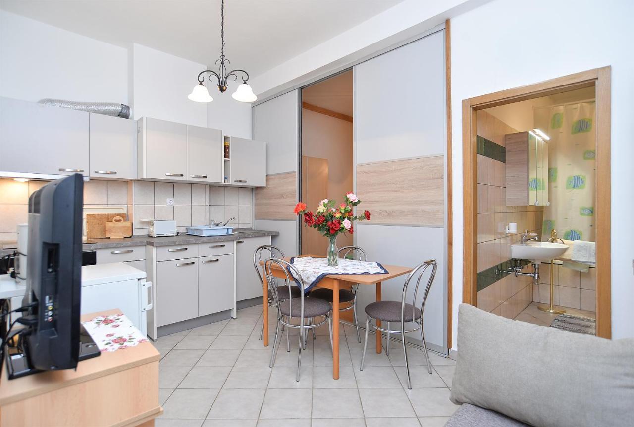 Apartments Joko 1160 Πούλα Εξωτερικό φωτογραφία