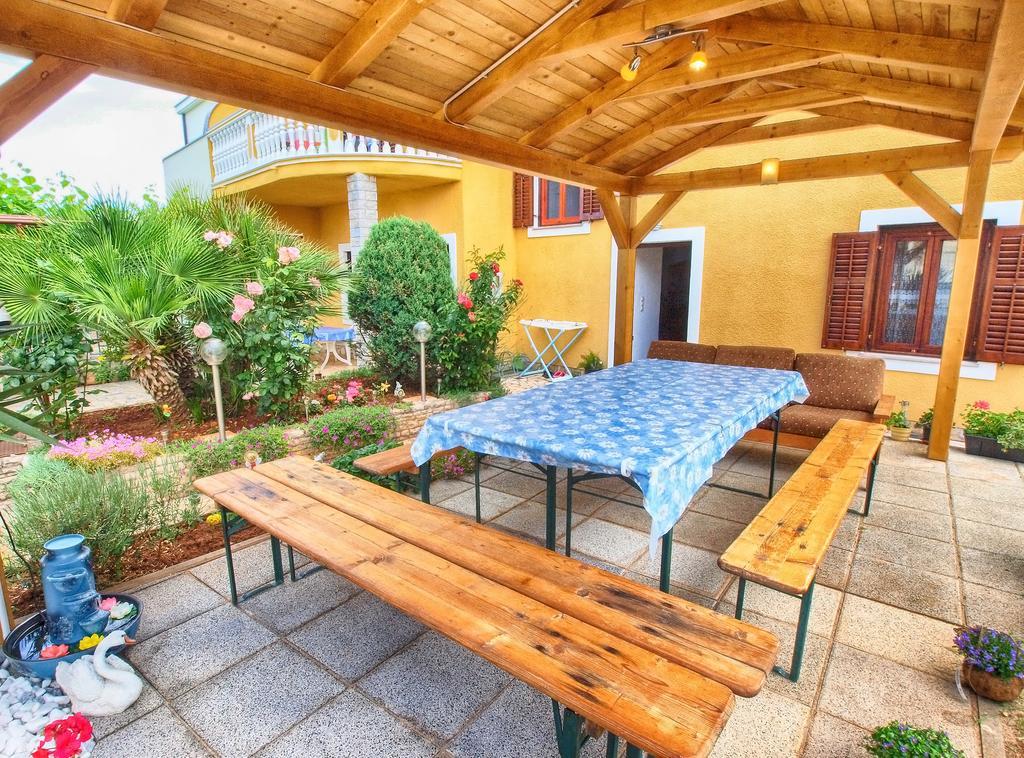 Apartments Joko 1160 Πούλα Εξωτερικό φωτογραφία