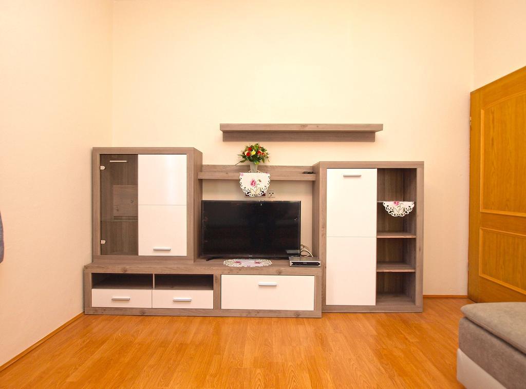 Apartments Joko 1160 Πούλα Εξωτερικό φωτογραφία